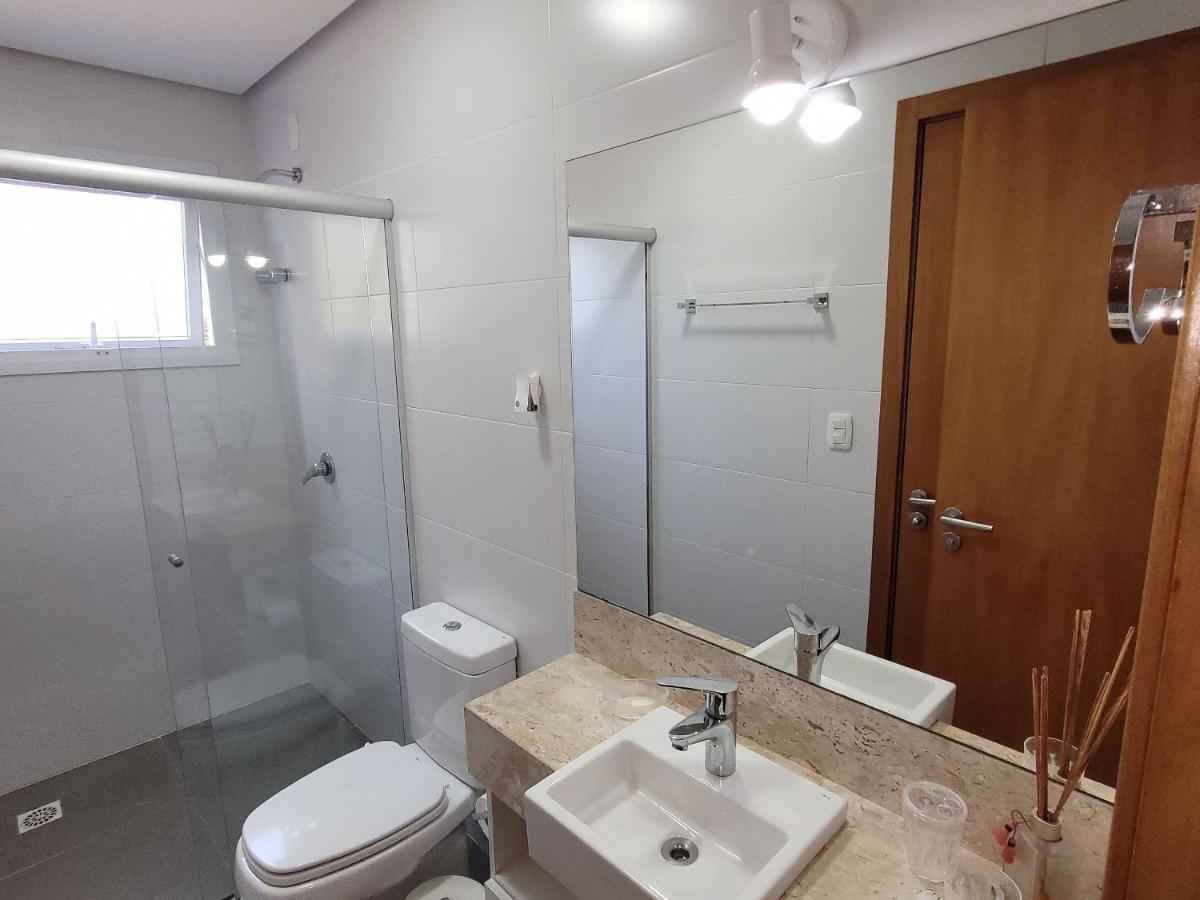 Apto 103 B,2, Proximo A Museus E Restaurantes, Condominio Com Piscina Aquecida. กรามาโด ภายนอก รูปภาพ
